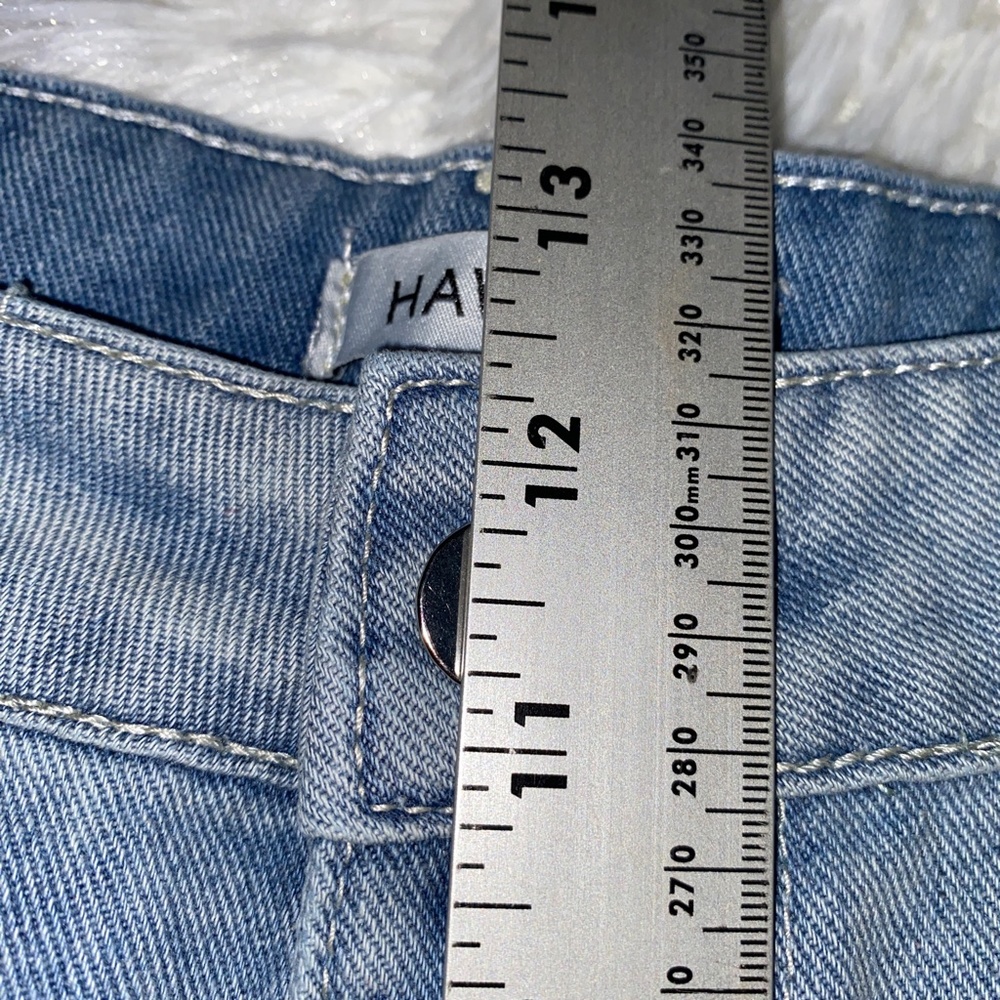 NWT Hawalili Flare Leg Jeans with floral details - Picture 5 of 6